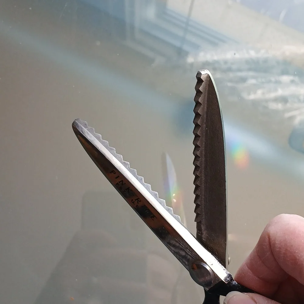 Pink Rite Pinking shears - Picture 2 of 4